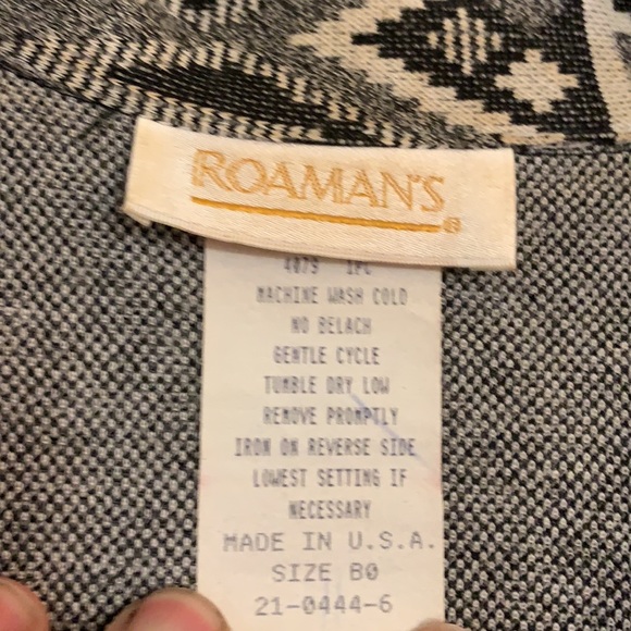 Gray Aztec jacket - Picture 4 of 5